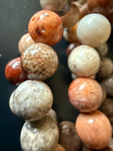 Load image into Gallery viewer, BRACELET Fossil Coral - SM 6MM Beads

