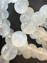 Load image into Gallery viewer, BRACELET Rainbow Moonstone 6MM
