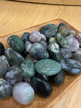 Load image into Gallery viewer, Tumbled - Moss Agate SM
