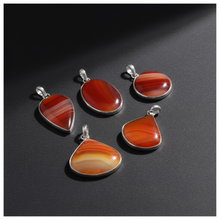 Load image into Gallery viewer, Pendant | Carnelian | 925 Silver Plated
