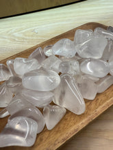 Load image into Gallery viewer, TUMBLE Girasol Quartz SM/MED
